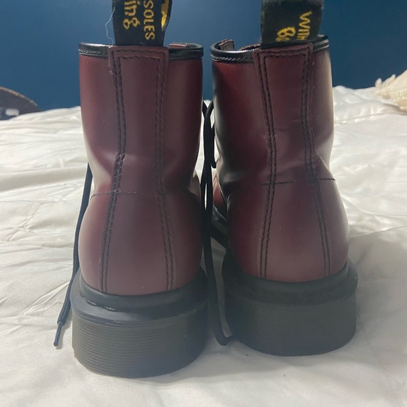 Cherry Doctor Martens, size 8 women’s, 1460 Smooth Leather - Picture 6 of 7